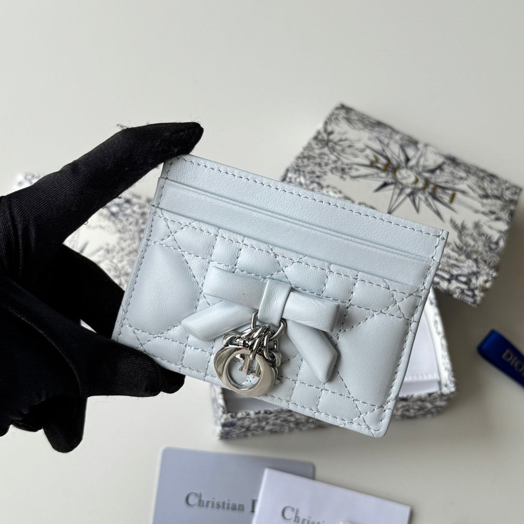 Ice Blue Freesia Card Holder - 9