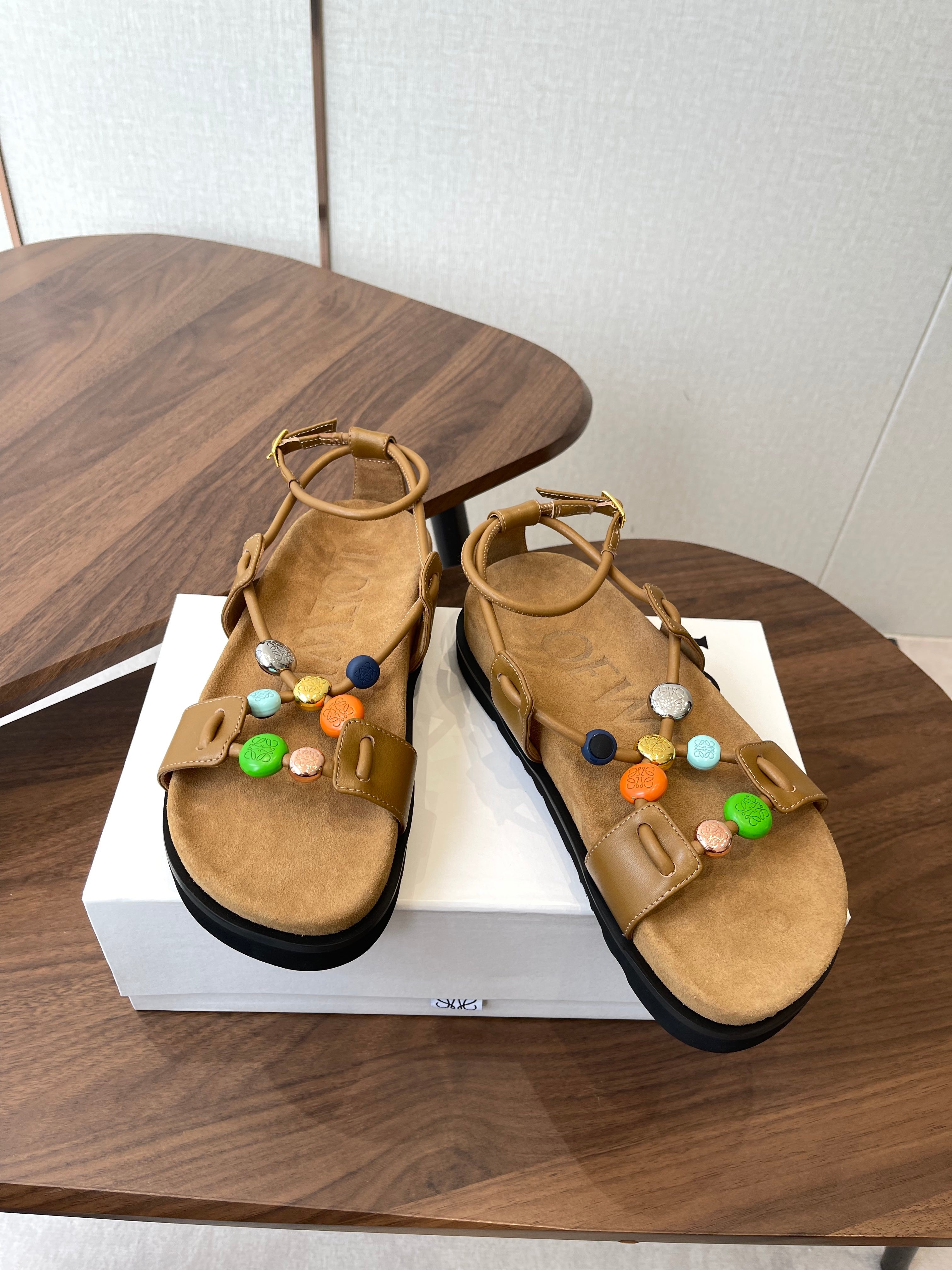 Camel Pebble Beads Fussbett Sandal