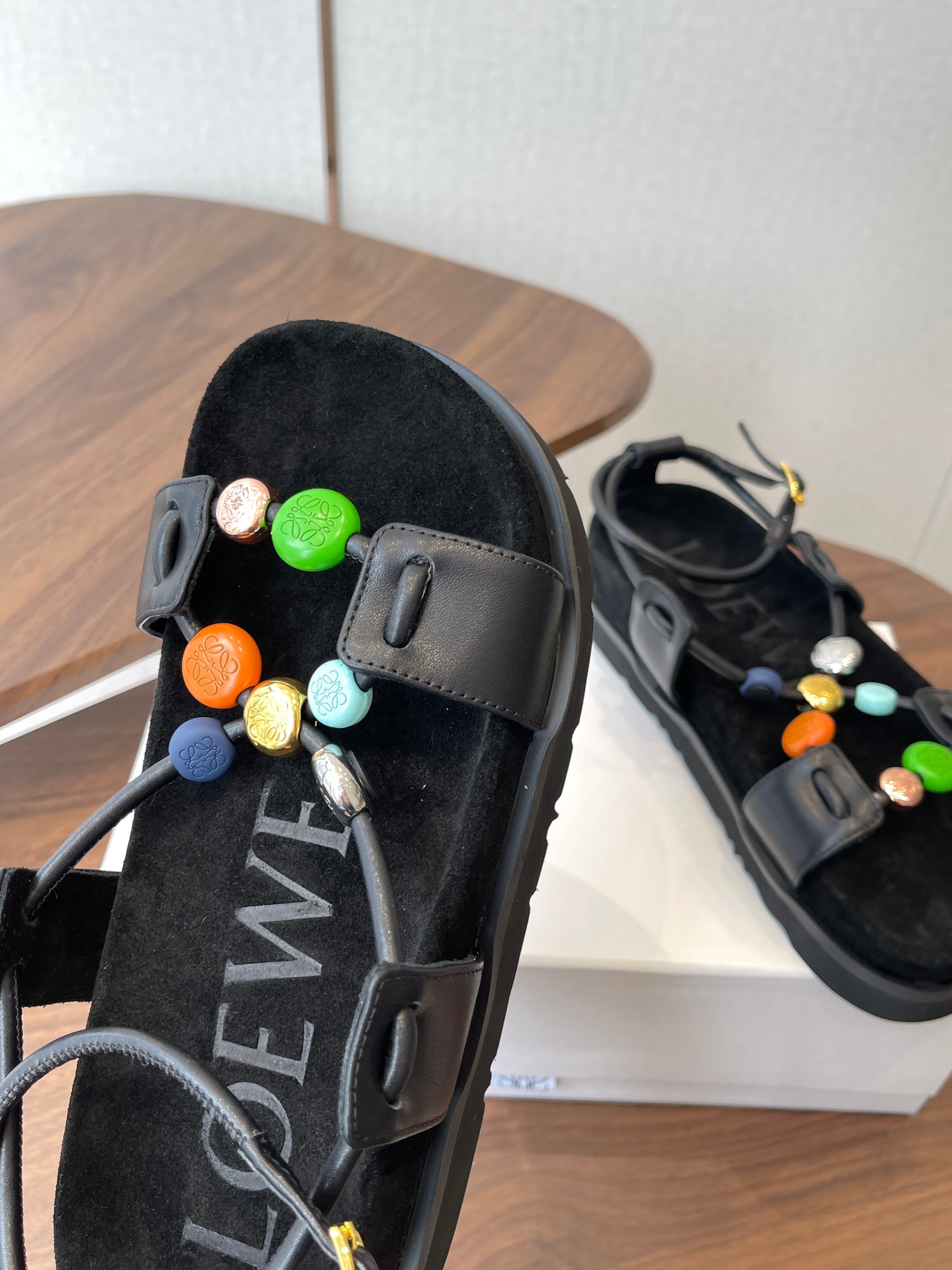 Black Pebble Beads Fussbett Sandal