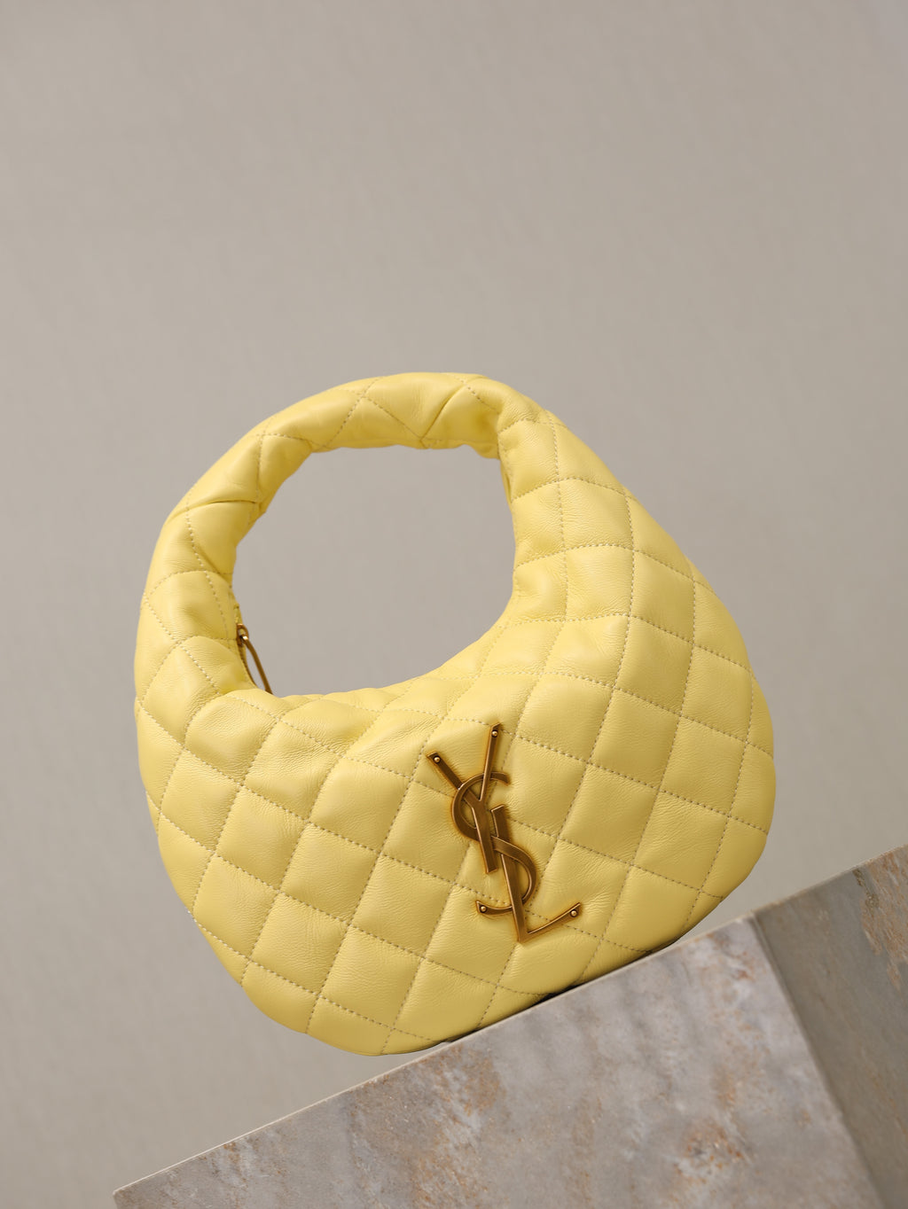 Soft Lemon Icarino In Quilted Leather