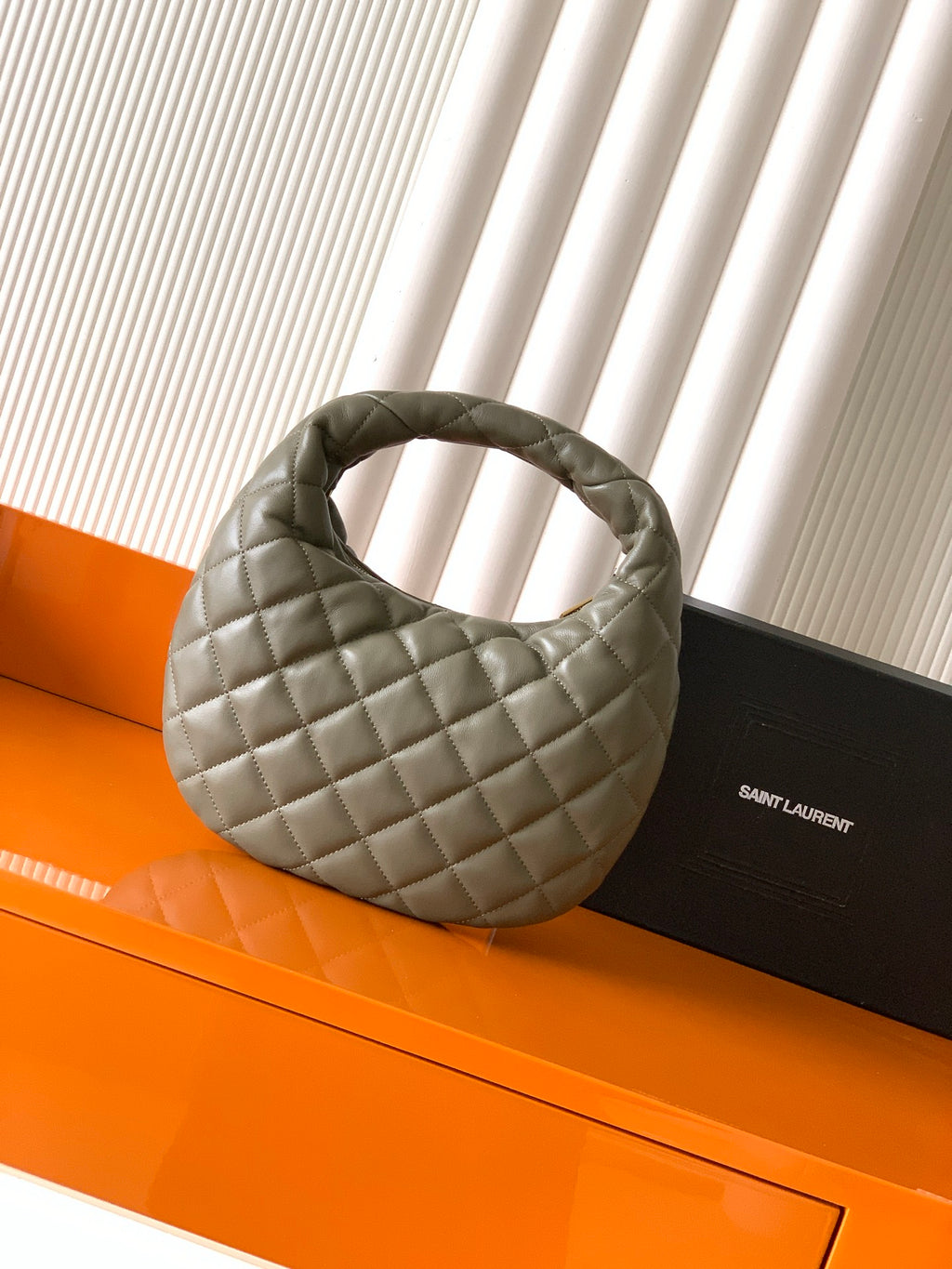 Strong Moss Icarino In Quilted Leather