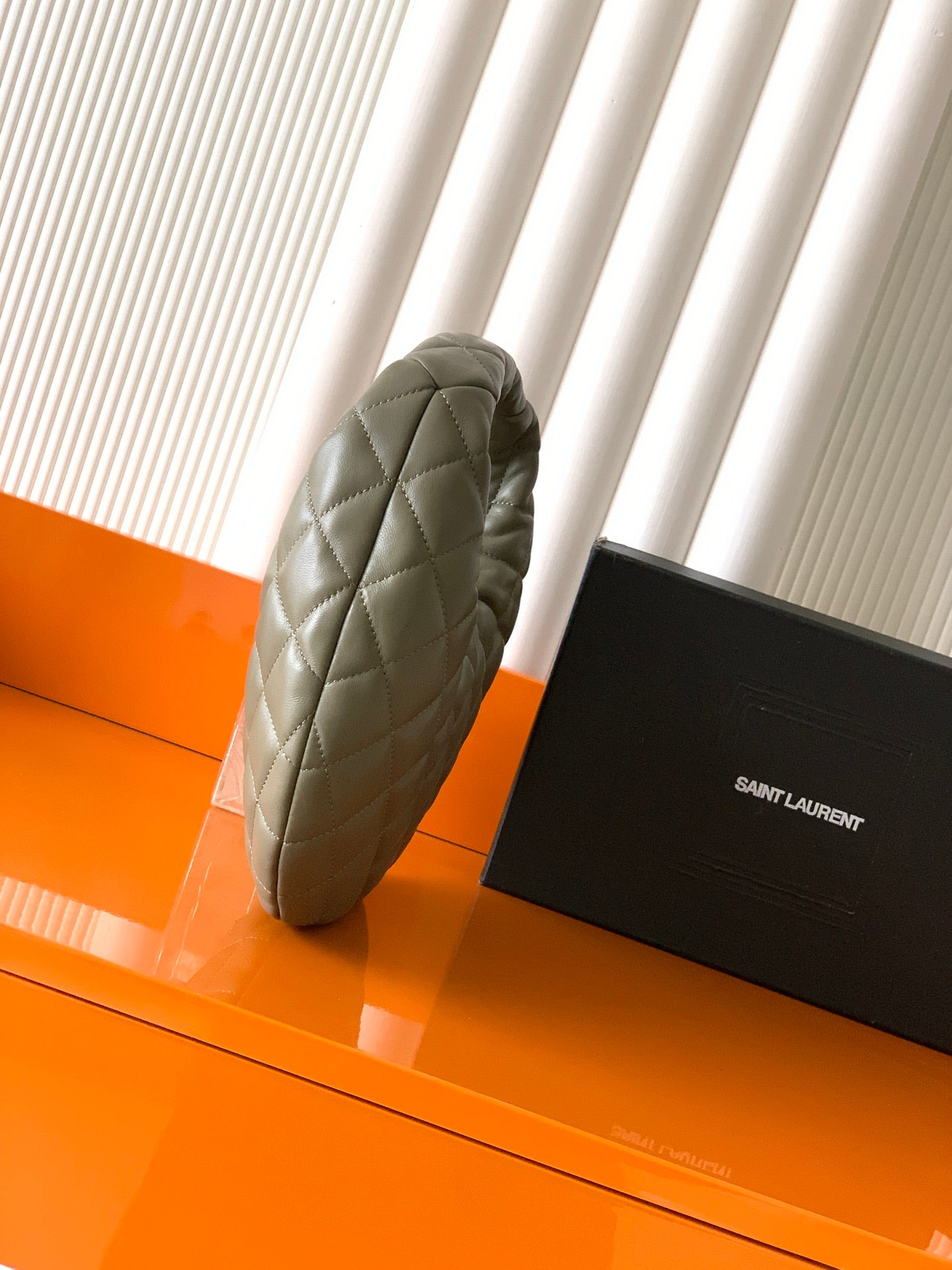 Strong Moss Icarino In Quilted Leather