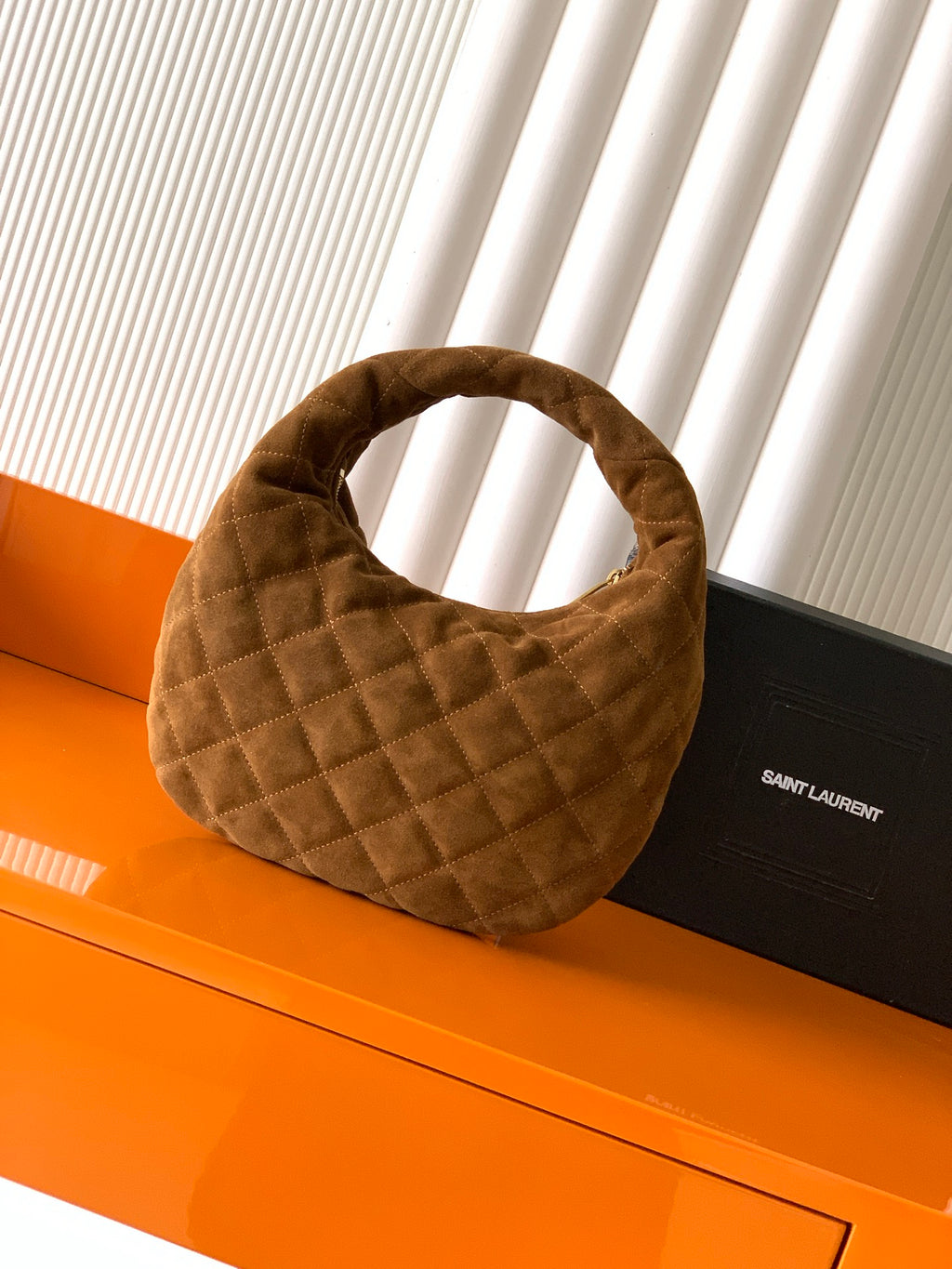 Caramel Cognac Icarino In Quilted Suede