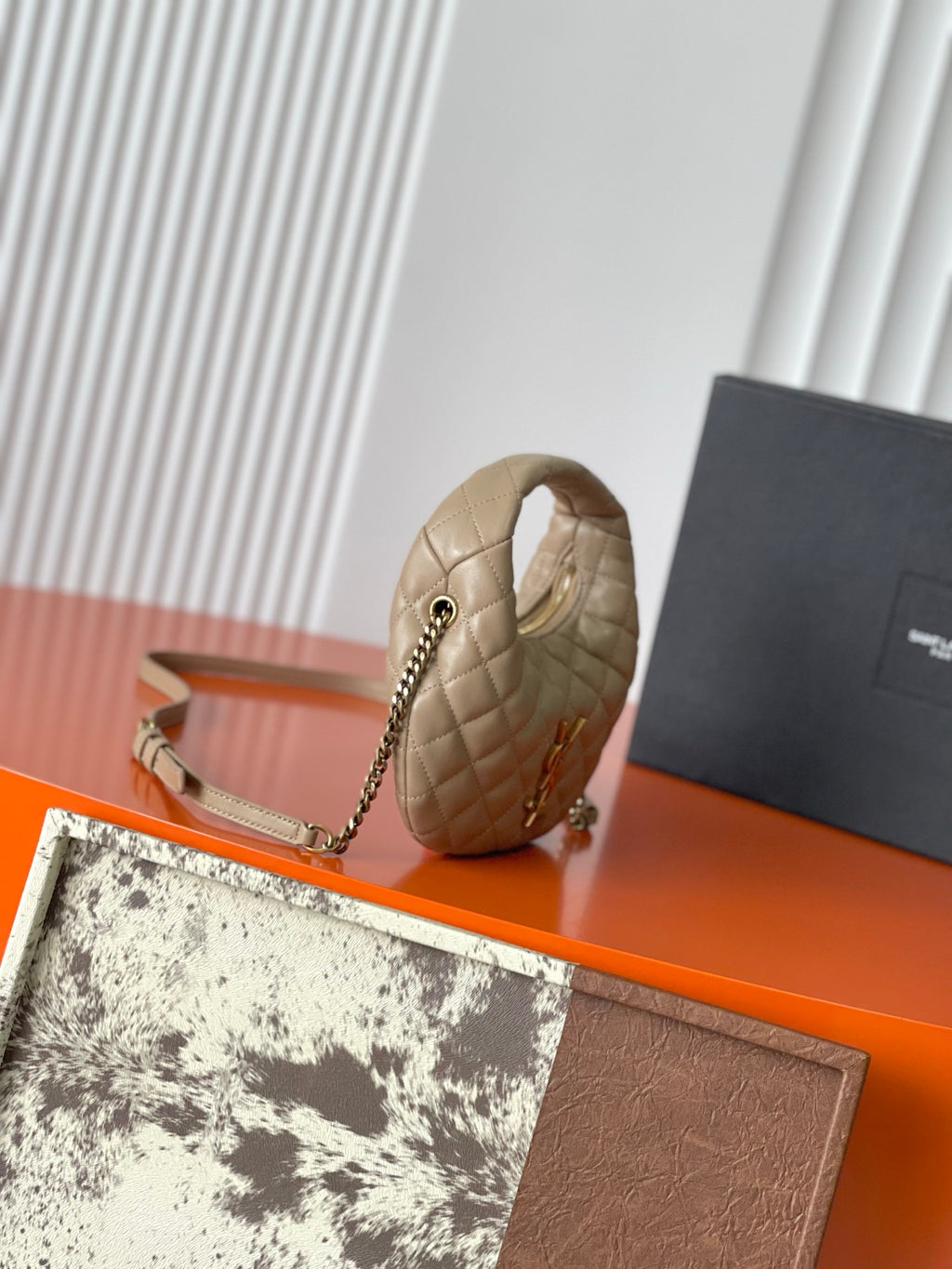 Dark Beige Icarino Mini In Quilted Leather