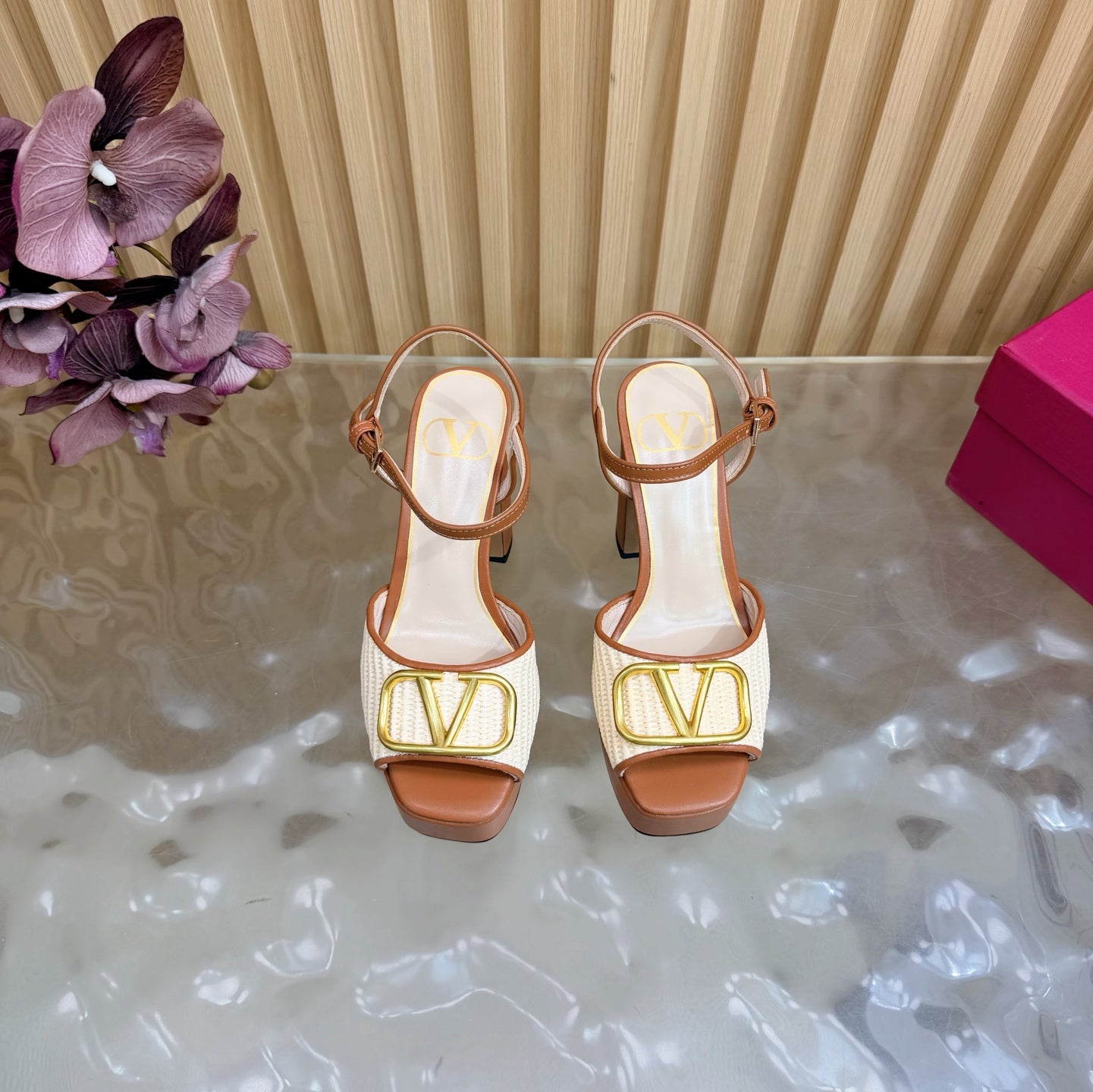 Beige VLogo Signature Platform Sandal