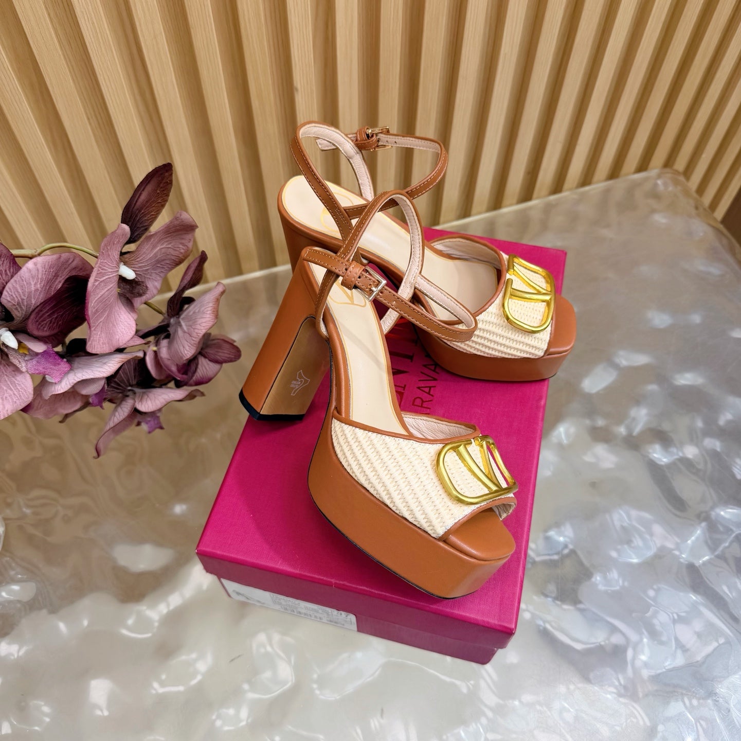 Beige VLogo Signature Platform Sandal