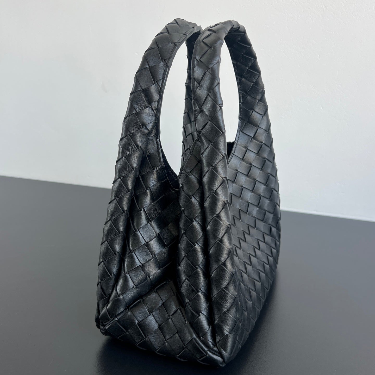 Black Small Campana