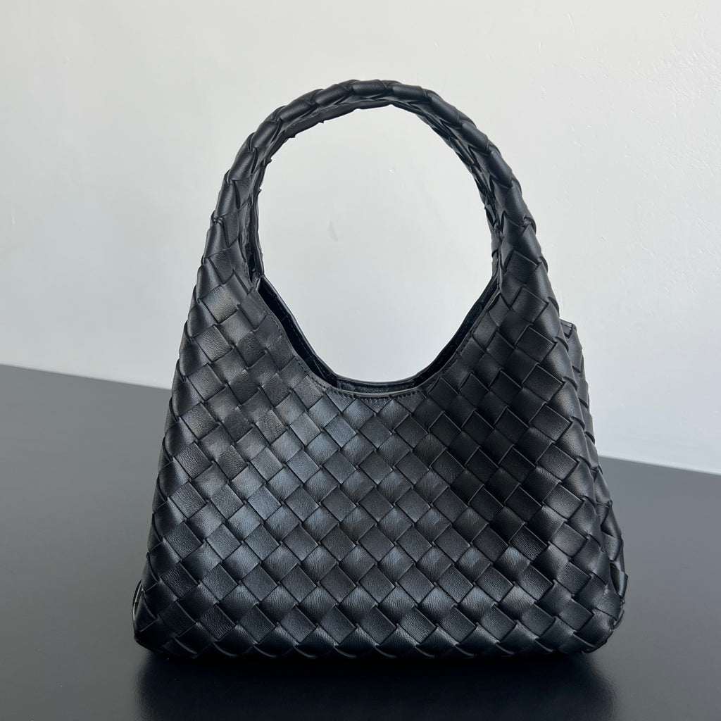 Black Small Campana
