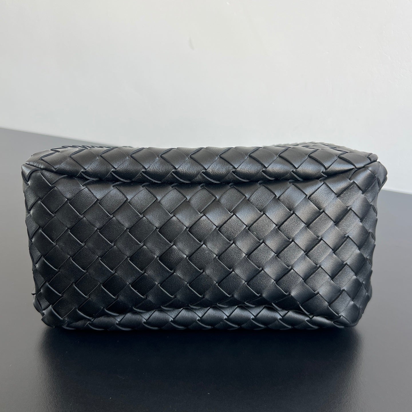 Black Small Campana
