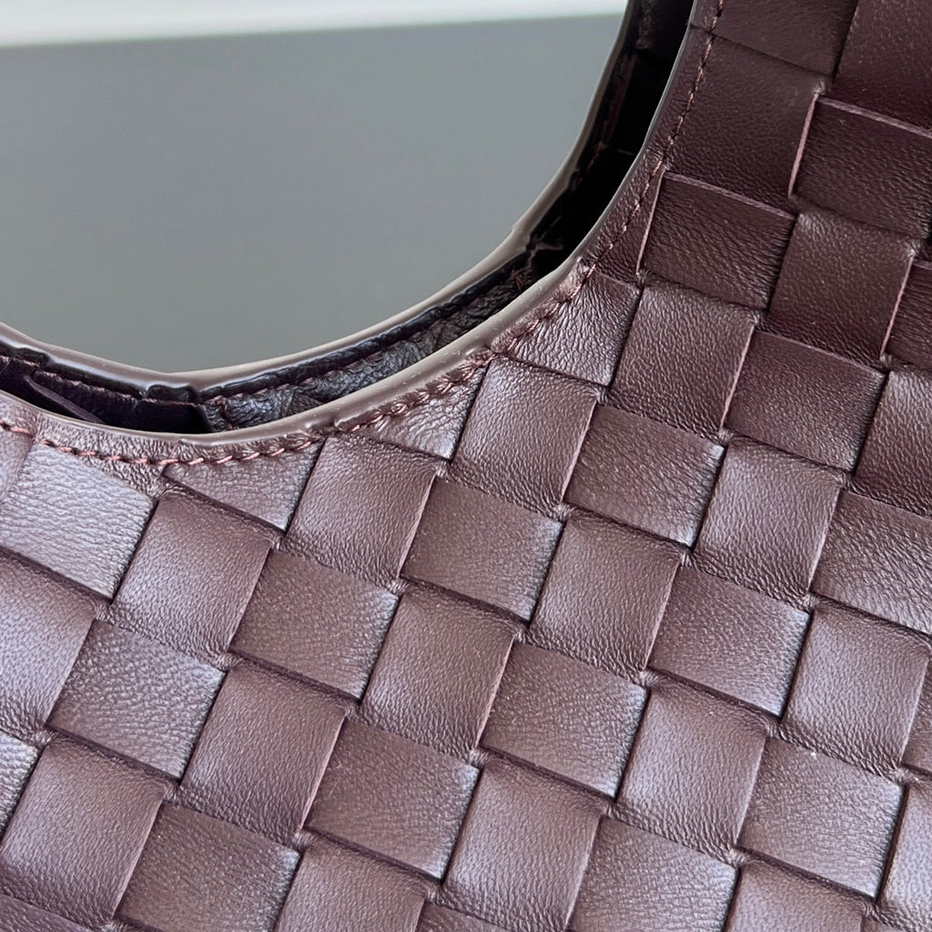 Dark Barolo Small Campana