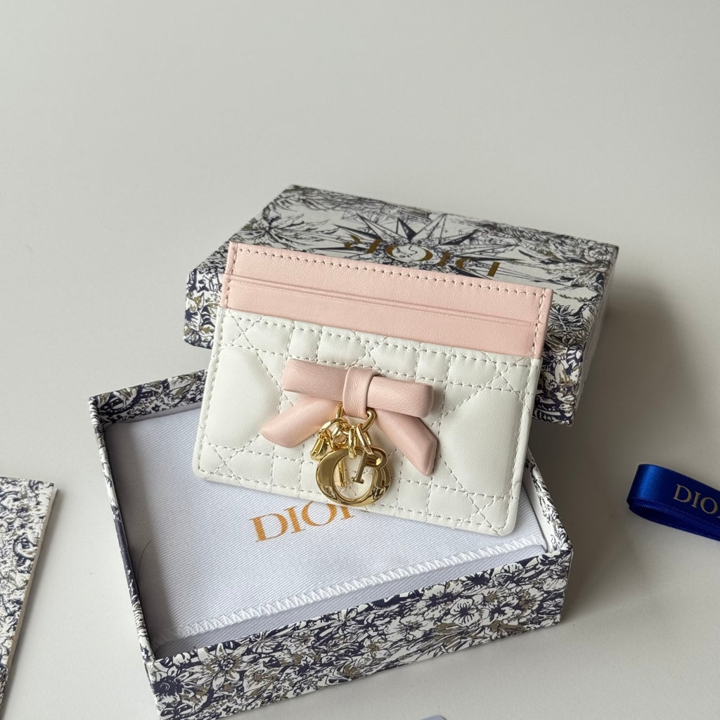 Latte & Ballet Pink Freesia Card Holder - 3