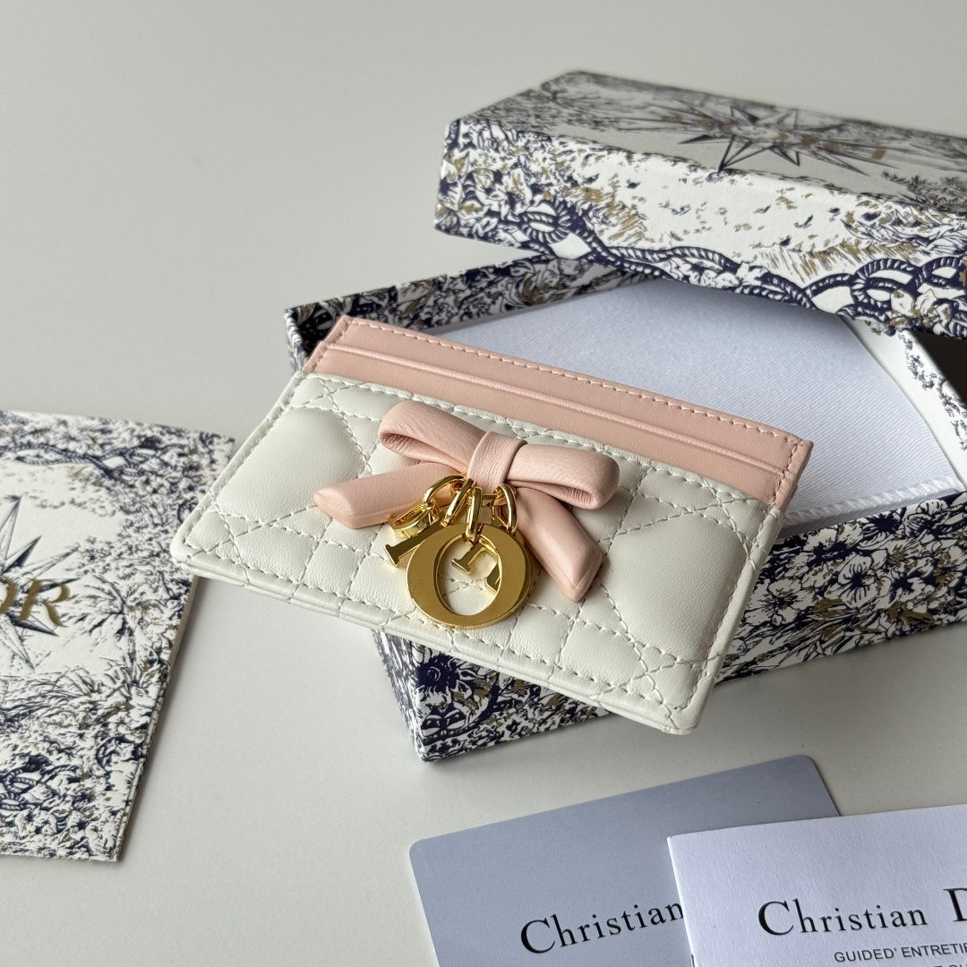 Latte & Ballet Pink Freesia Card Holder - 5