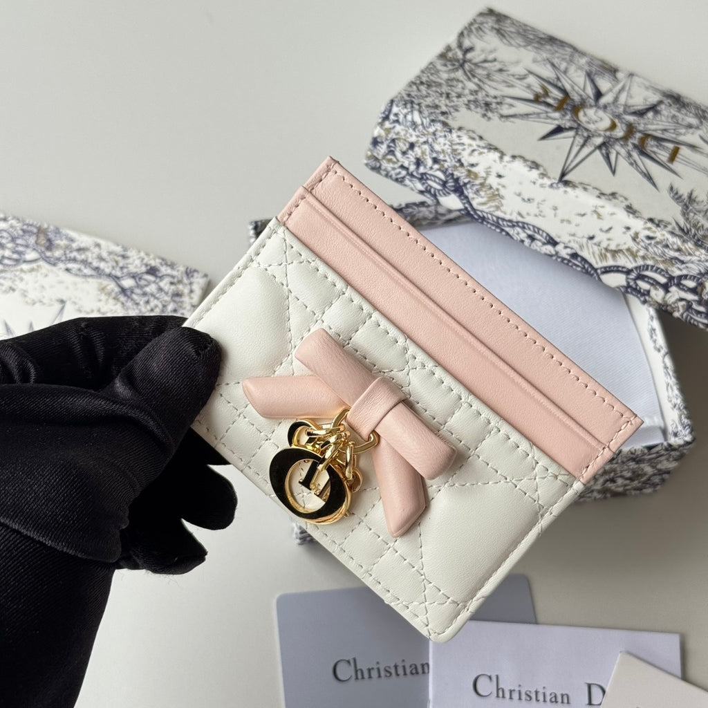 Latte & Ballet Pink Freesia Card Holder - 8