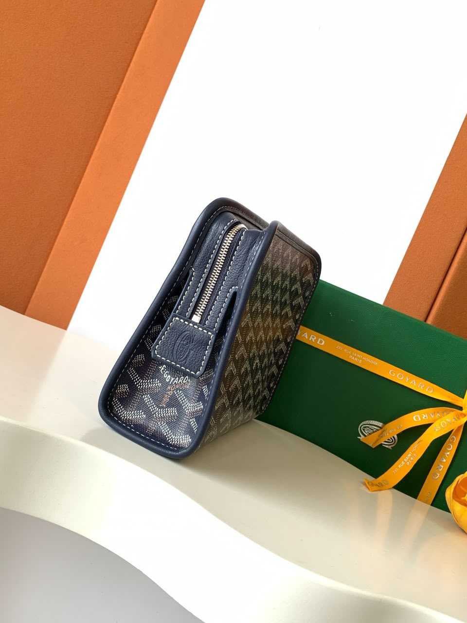 Navy Blue Jouvence PM Toiletry Bag