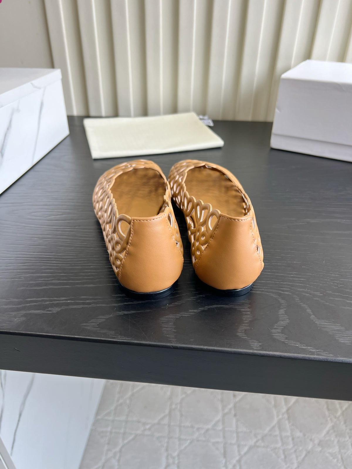 Oak Petal Anagram Ballerina In Lambskin
