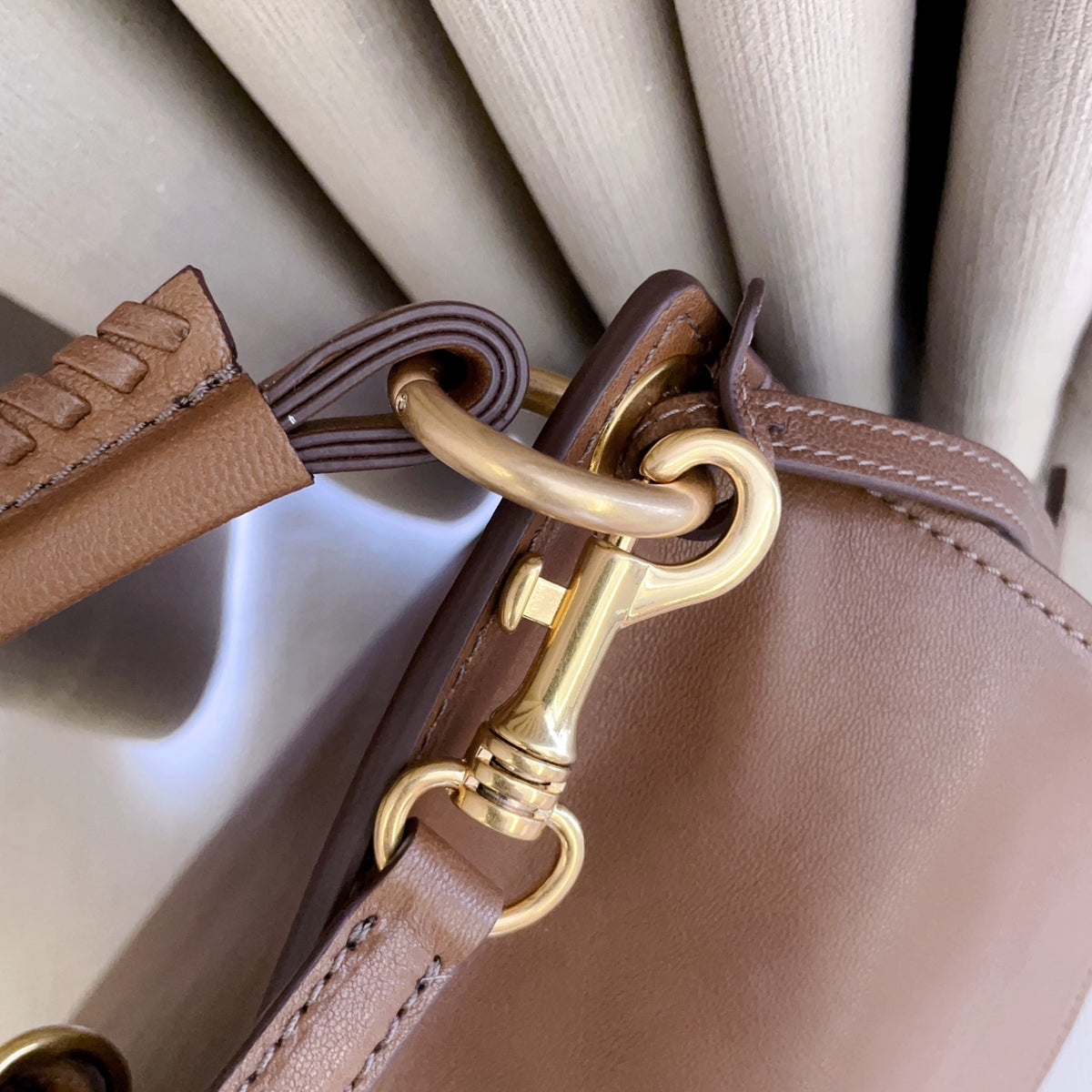 Oak Rendez-Vous Leather Bag 9