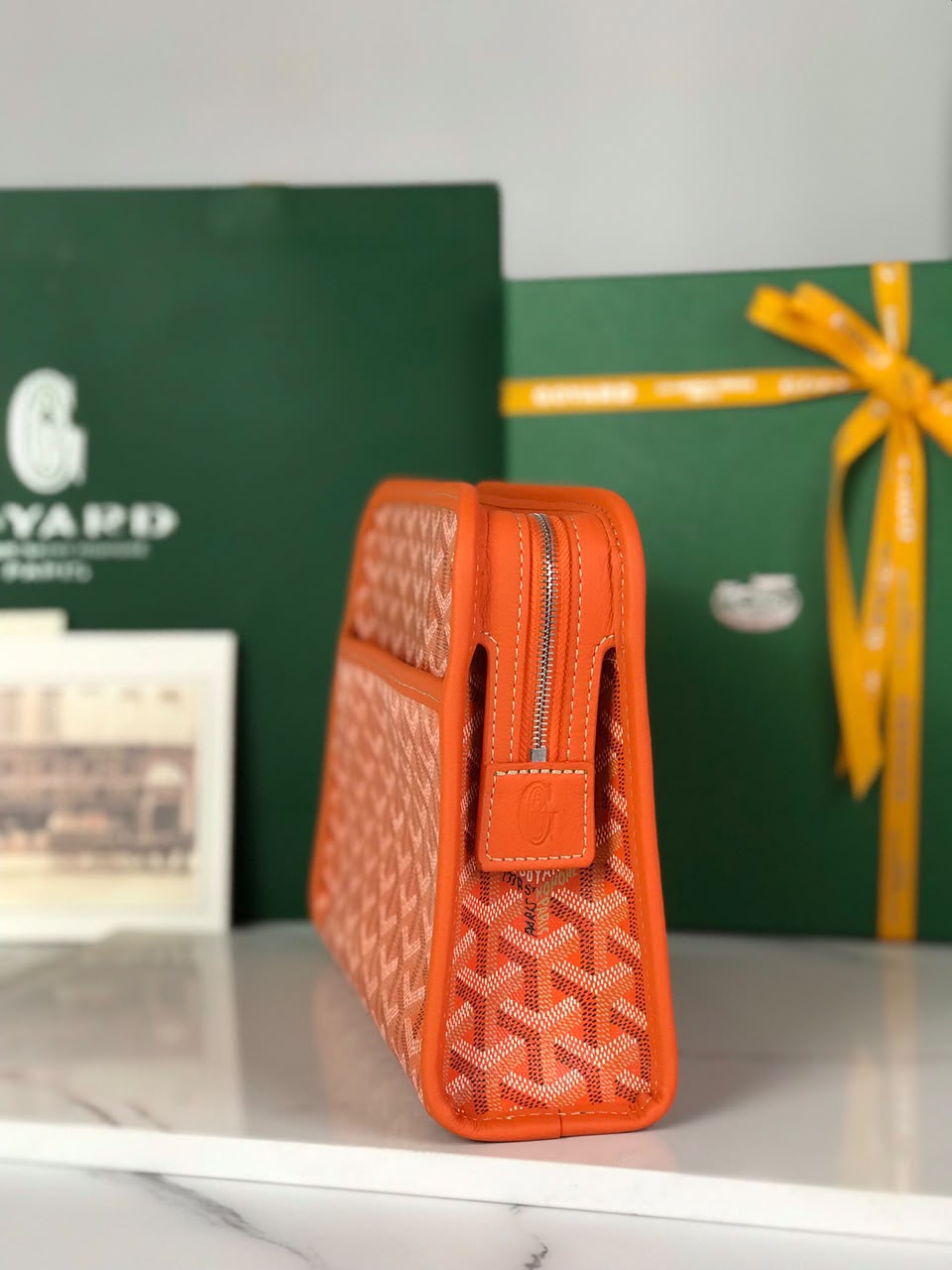 Orange Jouvence MM Toiletry Bag