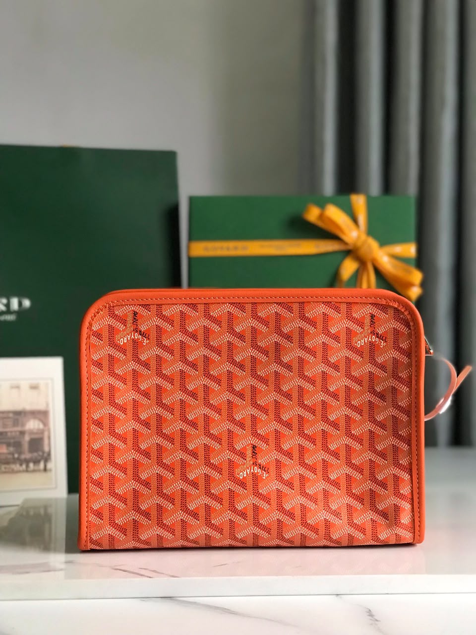 Orange Jouvence MM Toiletry Bag