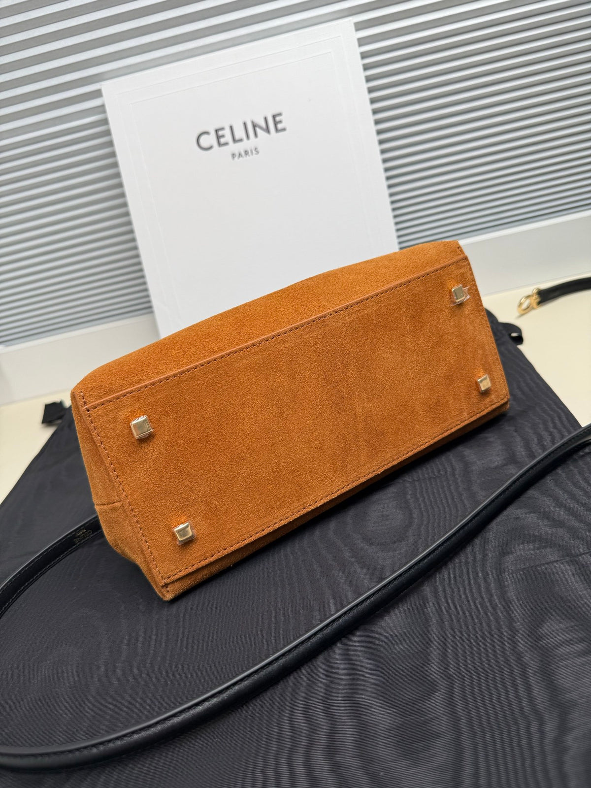 Camel & Black Small Flair In Suede And Leather - 4