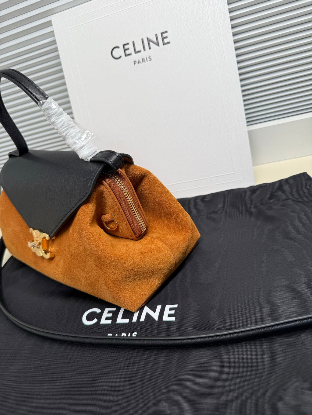 Camel & Black Small Flair In Suede And Leather - 6