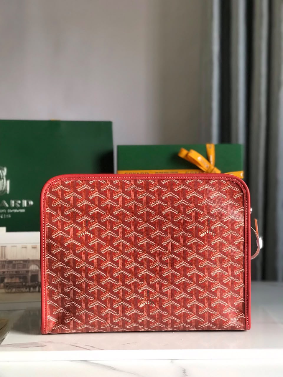 Red Jouvence GM Toiletry Bag