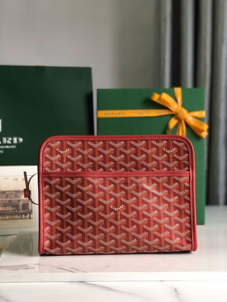 Red Jouvence MM Toiletry Bag