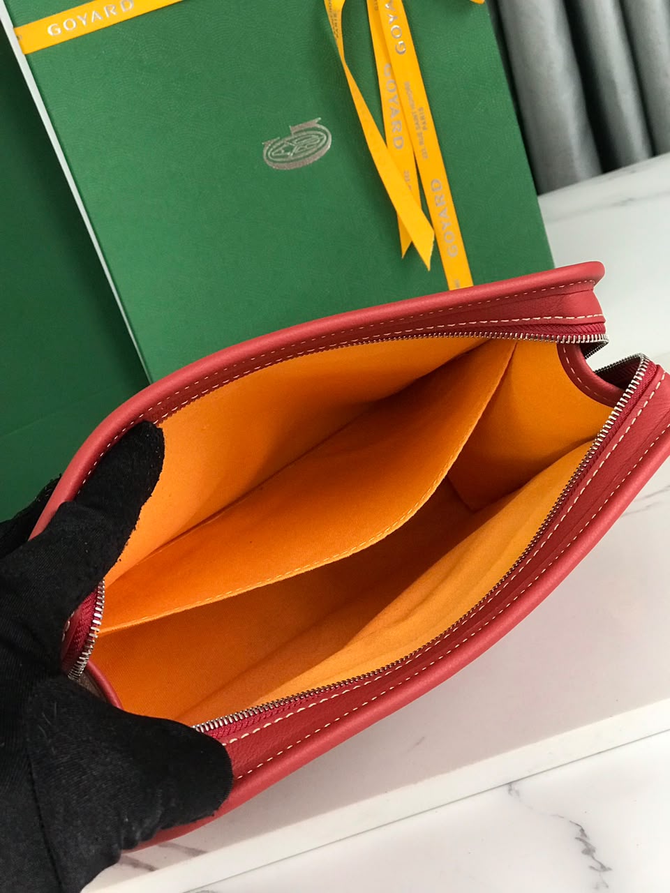 Red Jouvence MM Toiletry Bag