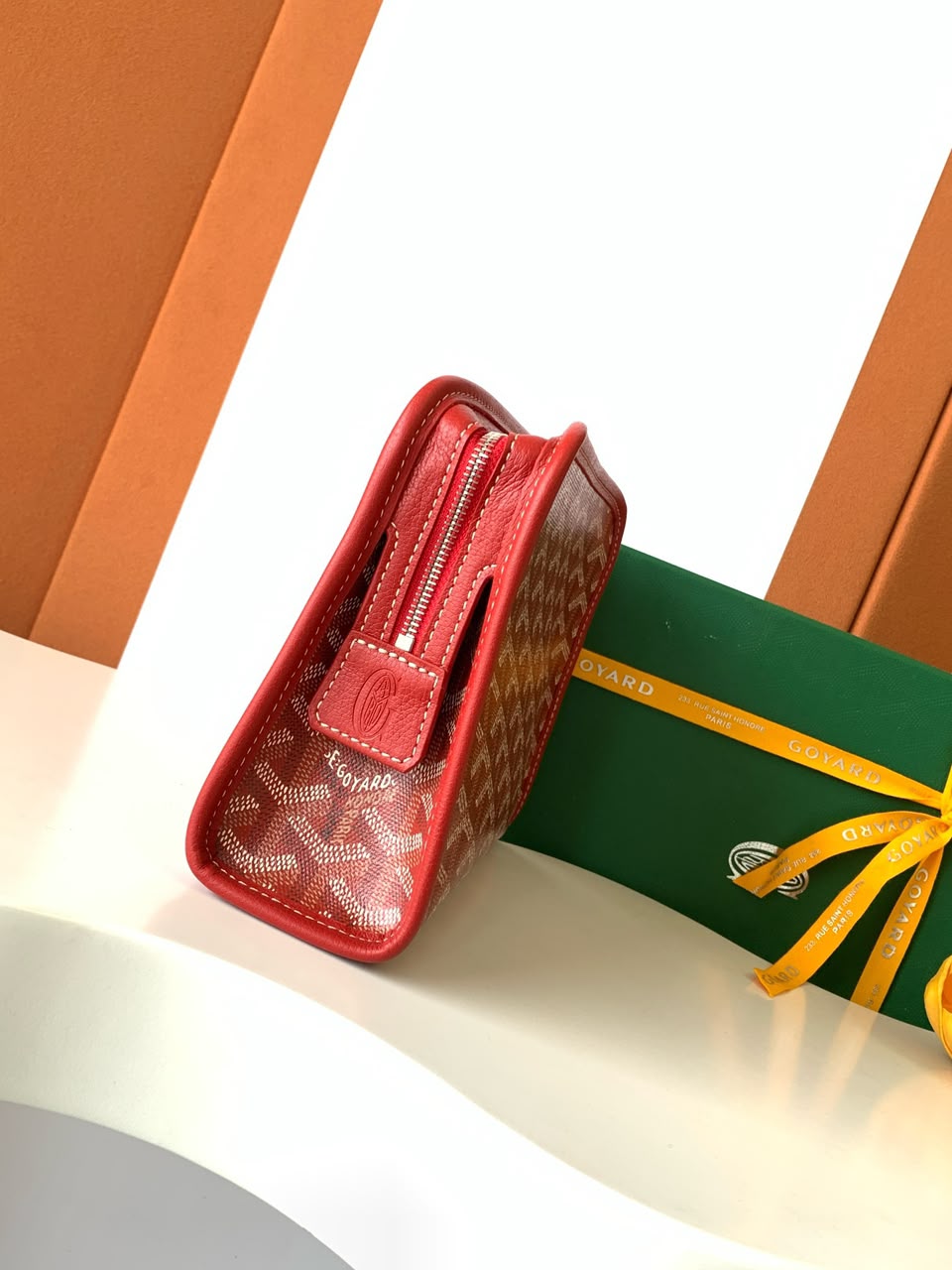 Red Jouvence PM Toiletry Bag