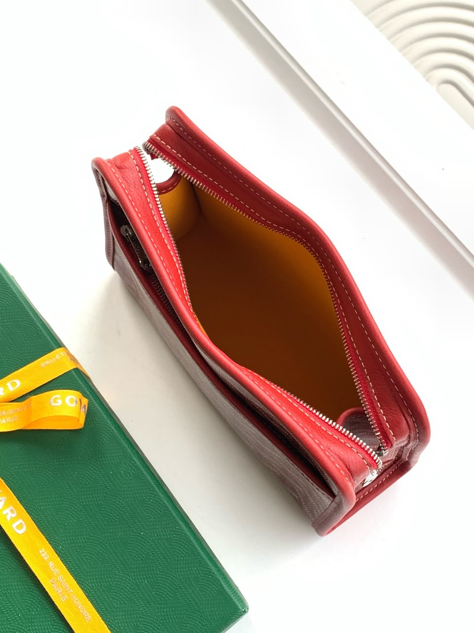 Red Jouvence PM Toiletry Bag