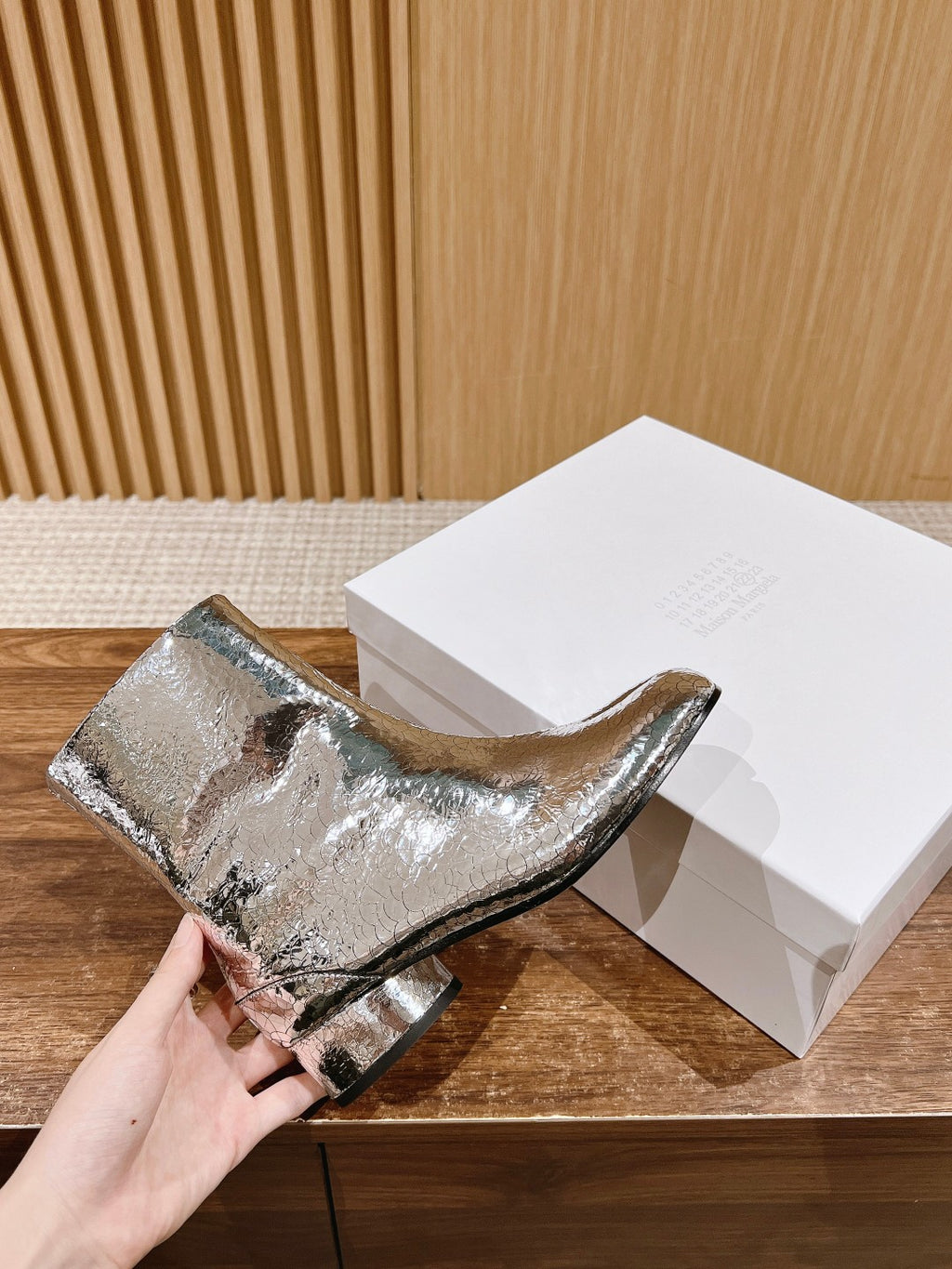 Silver Tabi Mirror Boots
