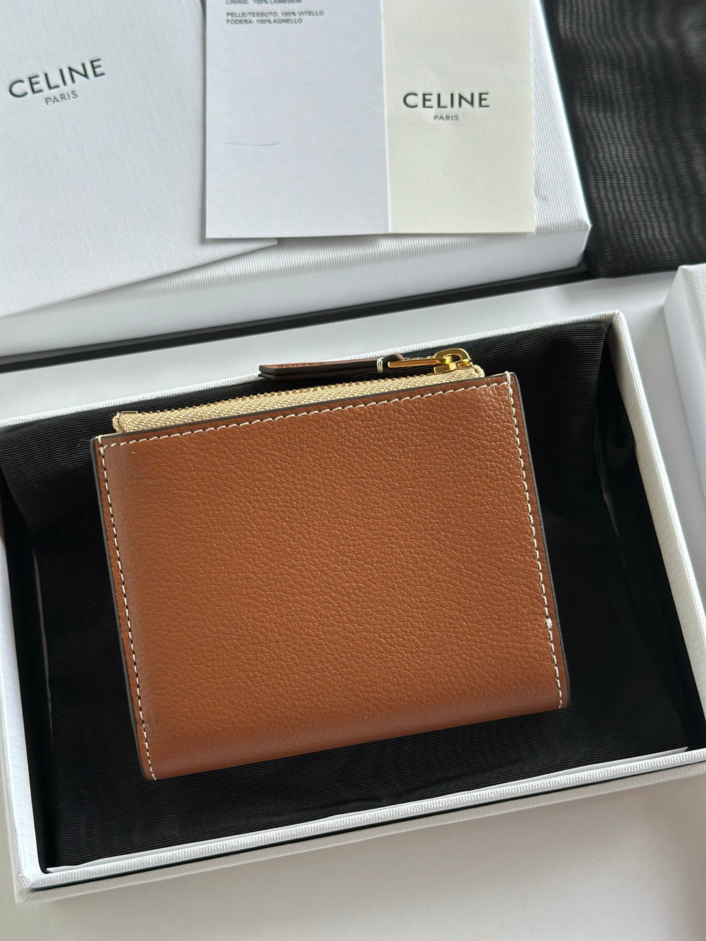 Soft Tan / Soft Cream Compact Wallet Triomphe Stamp