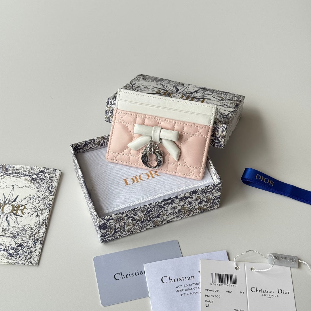 Soupir Pink & Latte Freesia Card Holder - 2