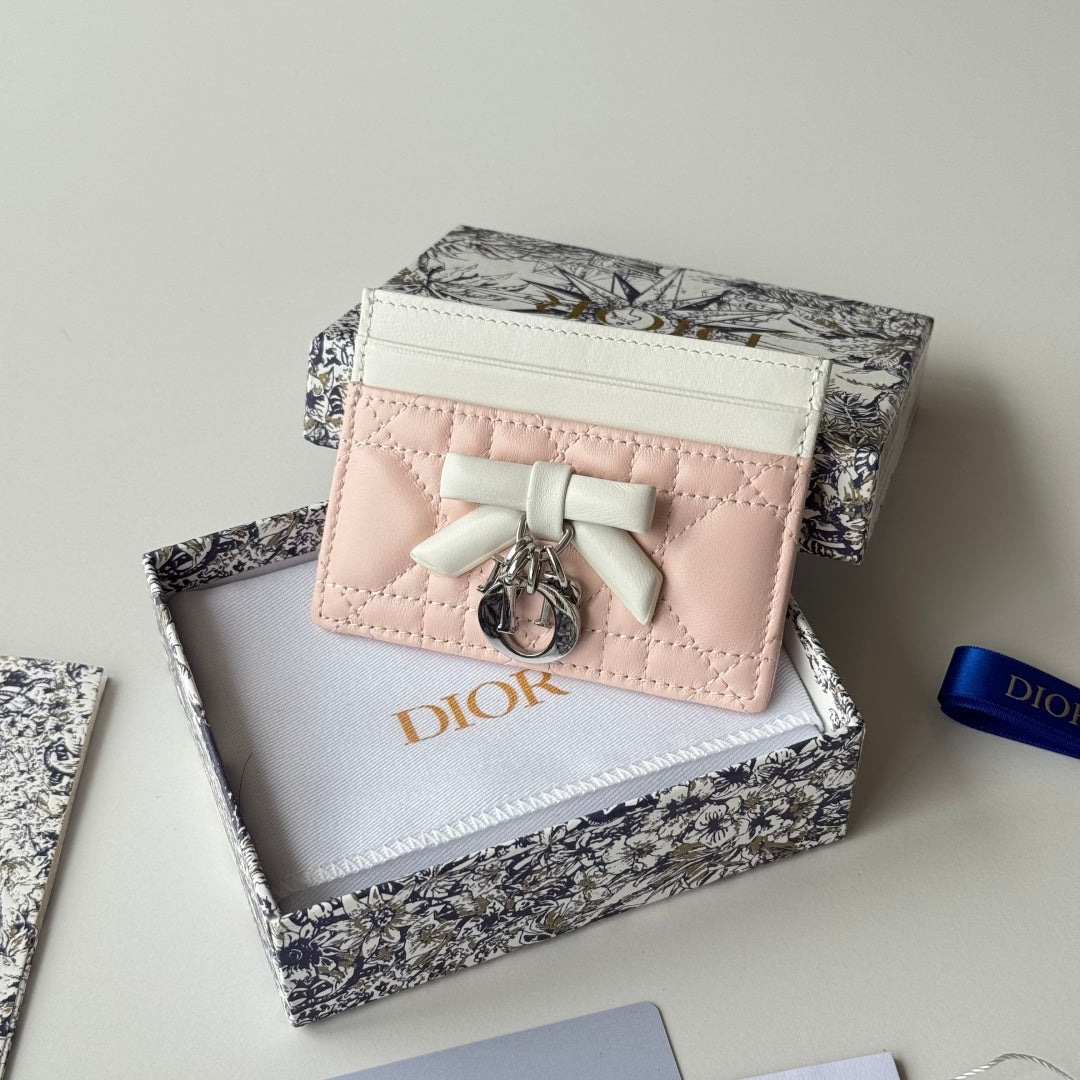 Soupir Pink & Latte Freesia Card Holder - 3