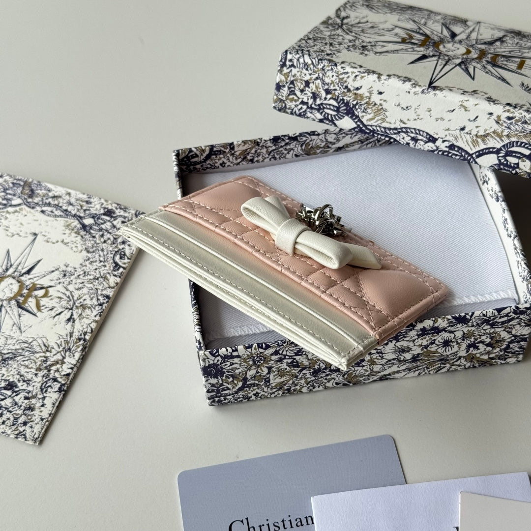 Soupir Pink & Latte Freesia Card Holder - 9