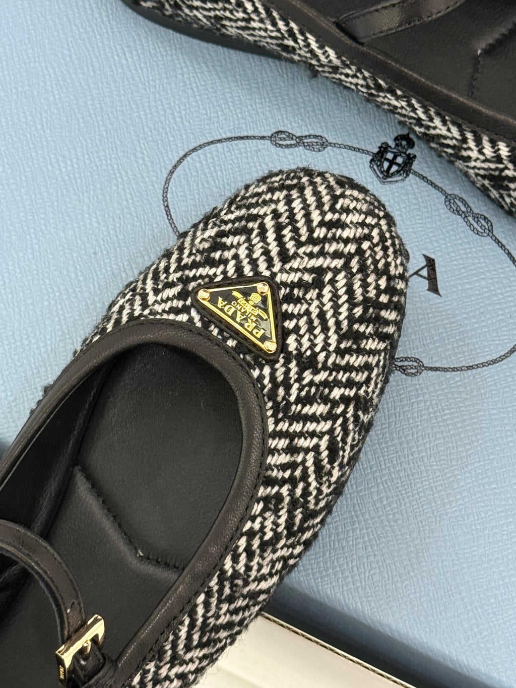 White/Black Fabric Ballerinas 5