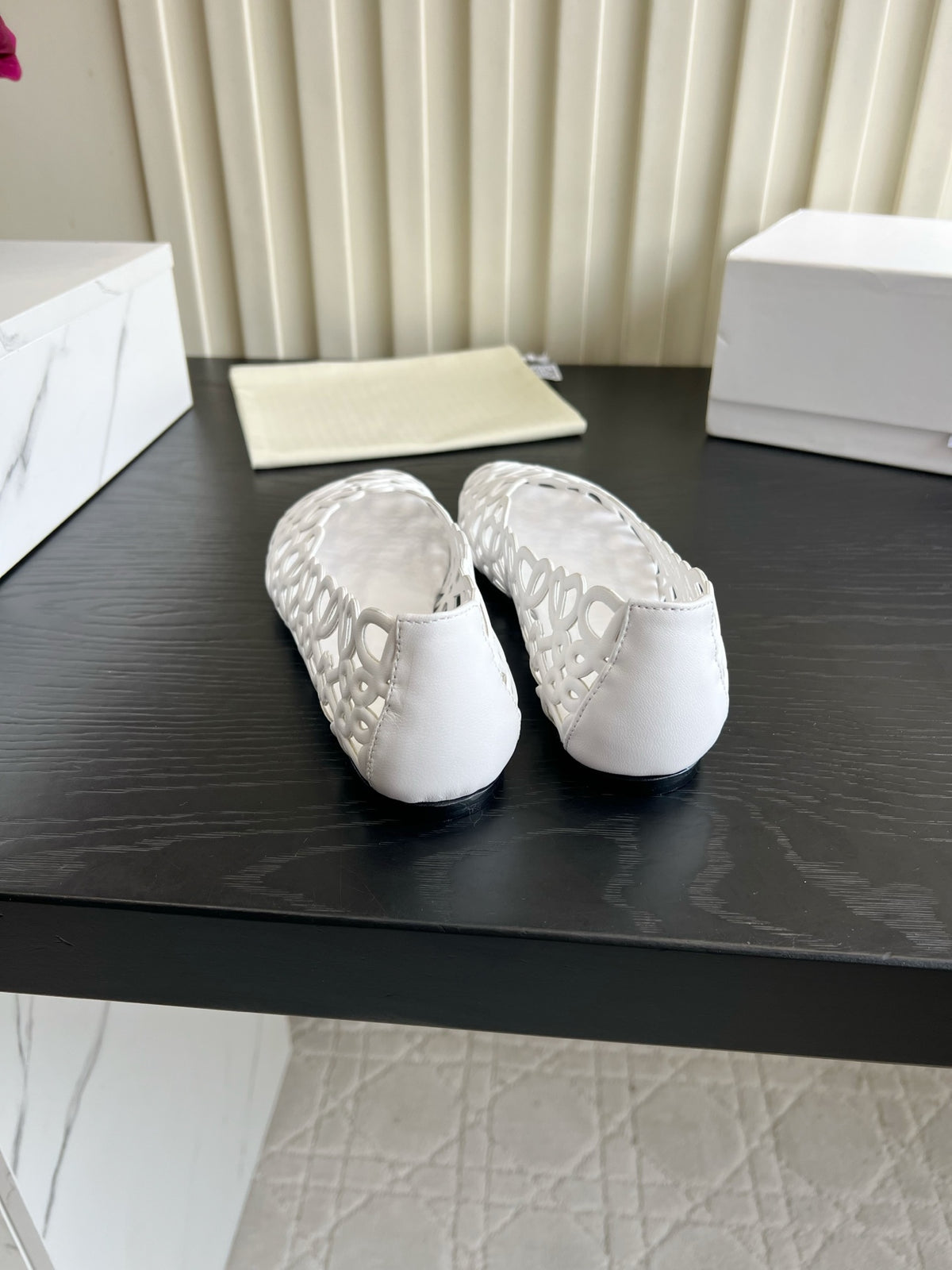 White Petal Anagram Ballerina In Lambskin