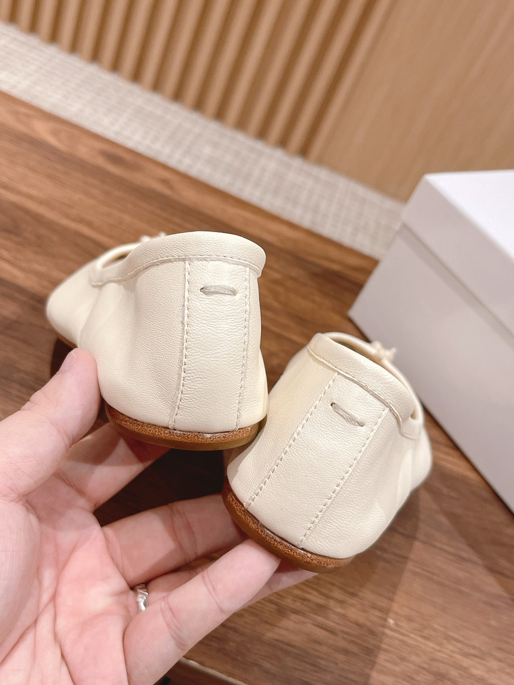 White Tabi Leather Ballet Flats
