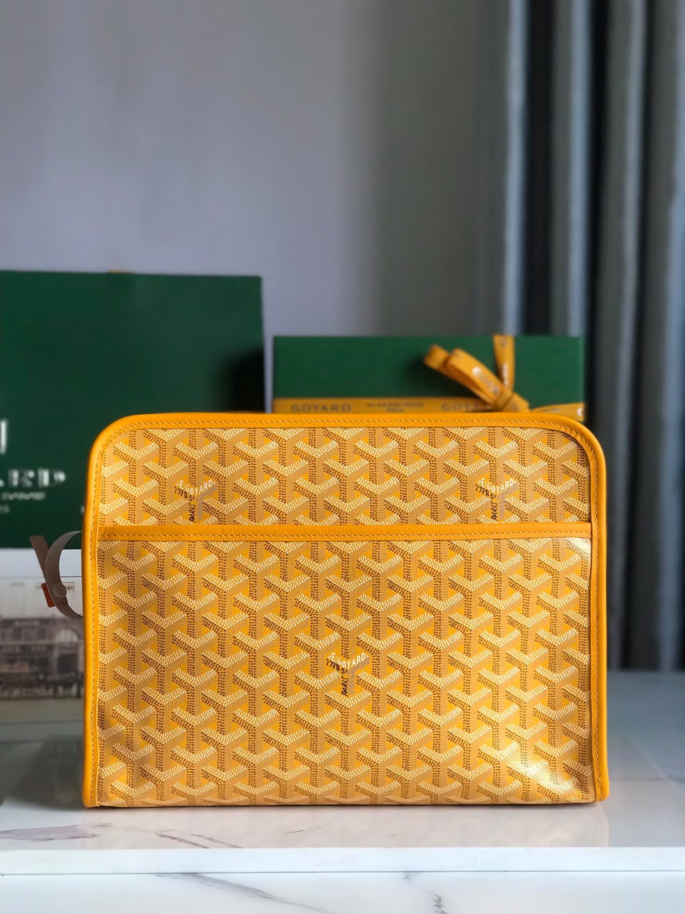 Yellow Jouvence GM Toiletry Bag