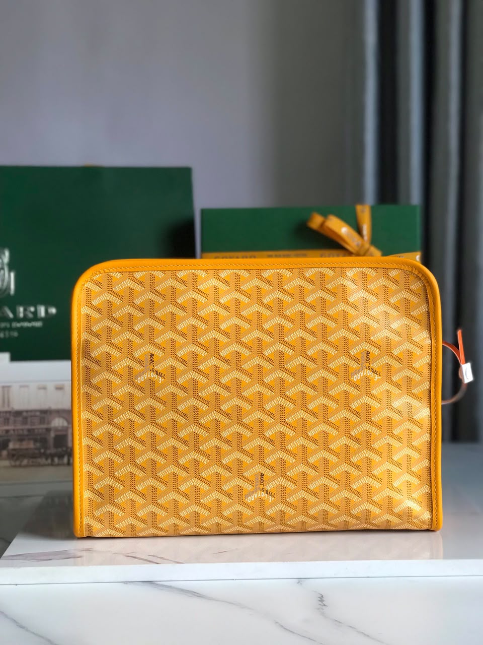 Yellow Jouvence GM Toiletry Bag