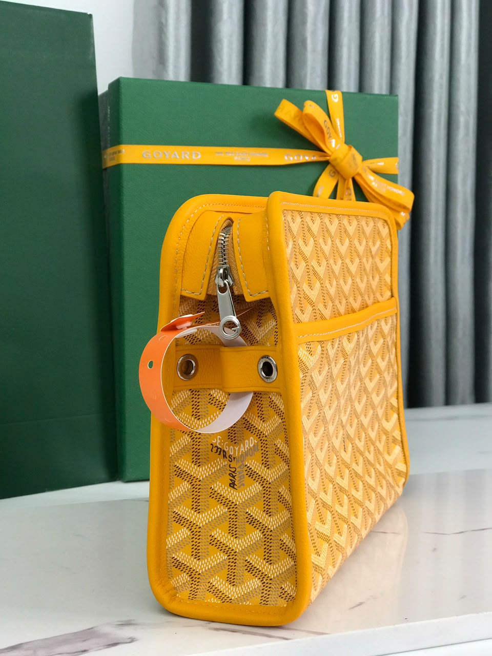 Yellow Jouvence MM Toiletry Bag